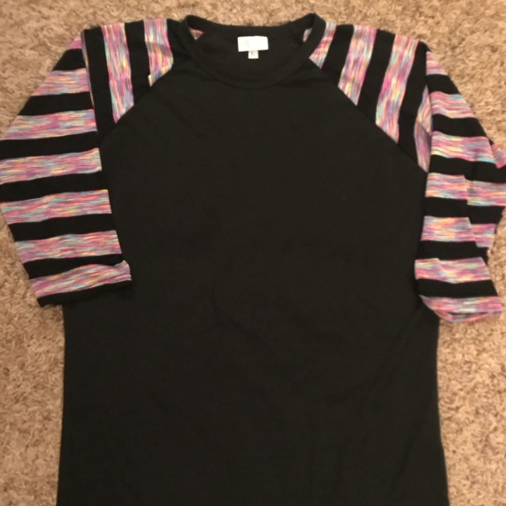 LuLaRoe Randy Tee